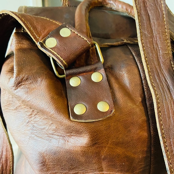 100% Genuine Leather Backpack/Rucksack (Unisex) - Picture 10 of 10